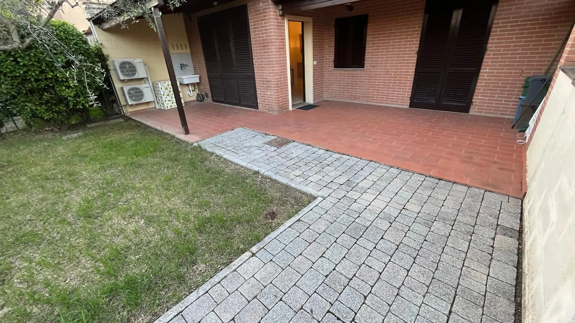 Holiday House La Fornace contacts